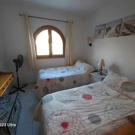 Luxurious With Private Terrace And Garden In Palmas Apartment