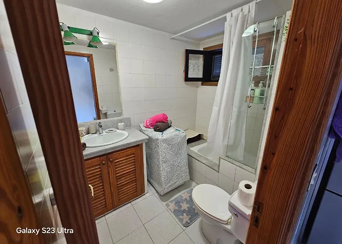 아파트 Luxurious With Private Terrace And Garden In Palmas *