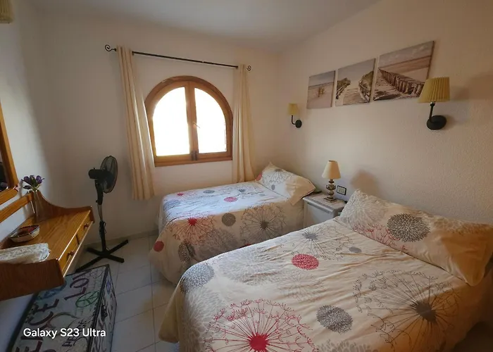 Luxurious With Private Terrace And Garden In Palmas *