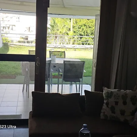 Luxurious With Private Terrace And Garden In Palmas