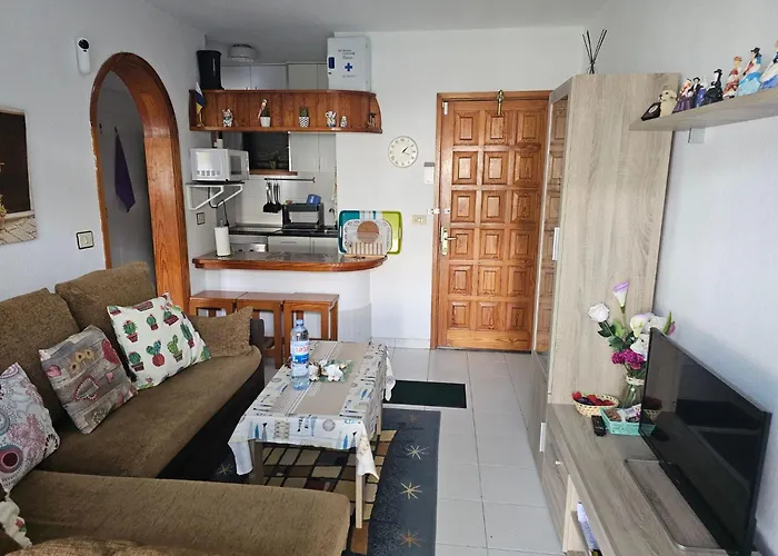 Luxurious With Private Terrace And Garden In Palmas Apartamento