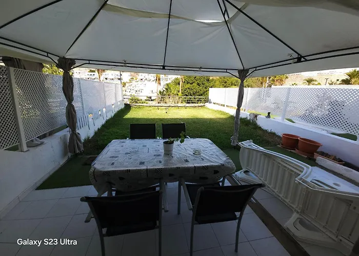 Luxurious With Private Terrace And Garden In Palmas Apartament *
