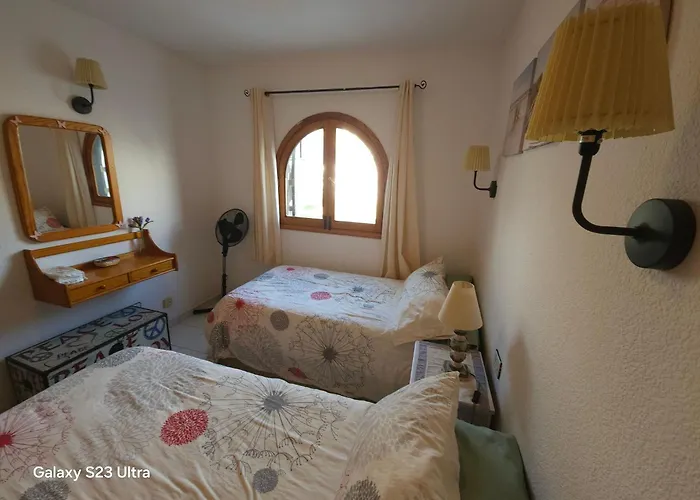 Luxurious With Private Terrace And Garden In Palmas Apartament