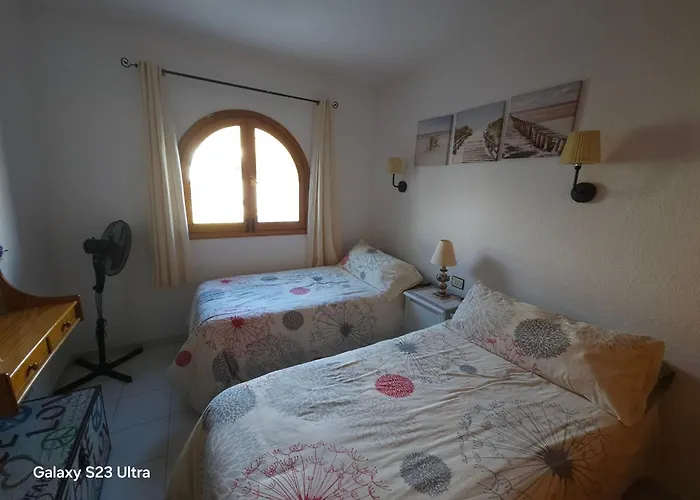 Luxurious With Private Terrace And Garden In Palmas Apartamento *